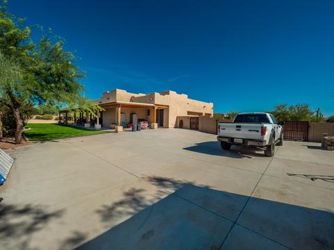 18 E Irvine Rd, Phoenix, AZ 85086 photo 4