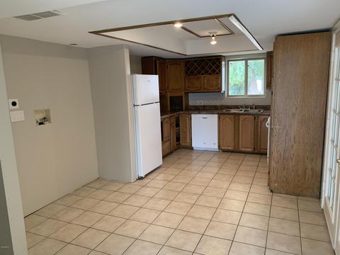 2337 E Beverly Ln, Phoenix, AZ 85022 photo 5