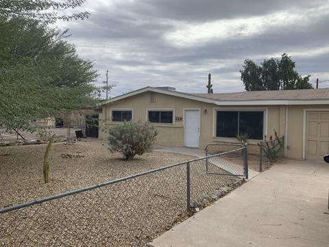 2337 E Beverly Ln, Phoenix, AZ 85022 photo 1