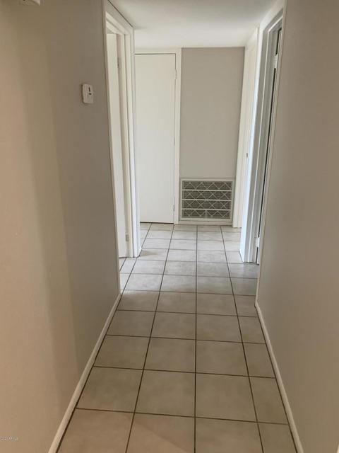 2337 E Beverly Ln, Phoenix, AZ 85022 photo 6