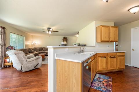 2207 E Heston Dr, Phoenix, AZ 85024 photo 6