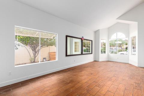 1925 E Rosemonte Dr, Phoenix, AZ 85024 photo 6