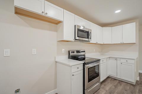 5107 N 39th Dr, Phoenix, AZ 85019 photo 14