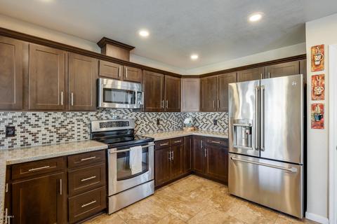 4662 E Sandra Ter, Phoenix, AZ 85032 photo 10