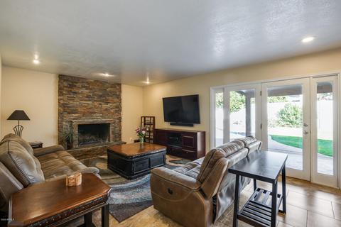4662 E Sandra Ter, Phoenix, AZ 85032 photo 13