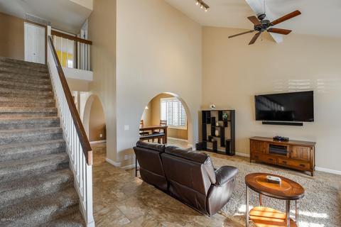 4662 E Sandra Ter, Phoenix, AZ 85032 photo 3