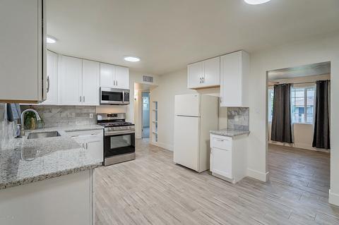 3322 E Almeria Rd, Phoenix, AZ 85008 photo 6