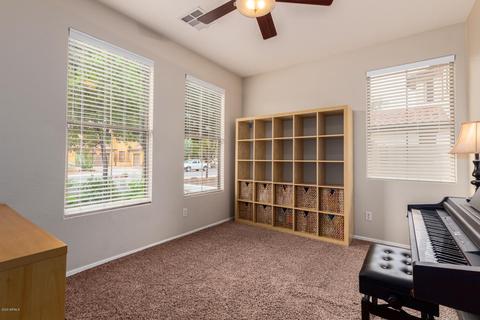 1296 E Nightingale Ln, Gilbert, AZ 85298 photo 4