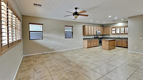 3853 E Branham Ln, Phoenix, AZ 85042 photo 3