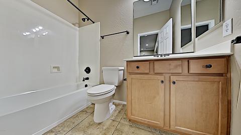 3853 E Branham Ln, Phoenix, AZ 85042 photo 15