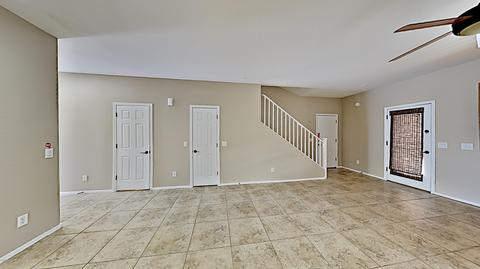 3853 E Branham Ln, Phoenix, AZ 85042 photo 6