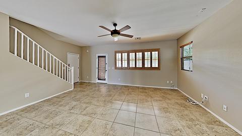 3853 E Branham Ln, Phoenix, AZ 85042 photo 5