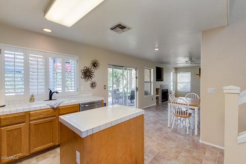 3316 E Behrend Dr, Phoenix, AZ 85050 photo 15