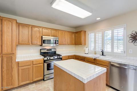 3316 E Behrend Dr, Phoenix, AZ 85050 photo 14