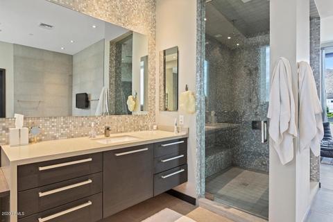 5914 E Lafayette Blvd, Phoenix, AZ 85018 photo 8