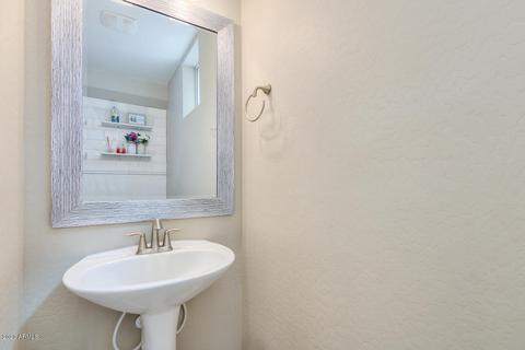 4239 E Pony Ln, Gilbert, AZ 85295 photo 9