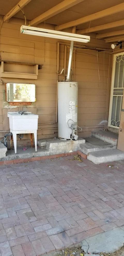 720 E Desert Ln, Phoenix, AZ 85042 photo 23