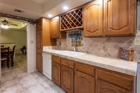 4303 E Cactus Rd #101, Phoenix, AZ 85032 photo 18
