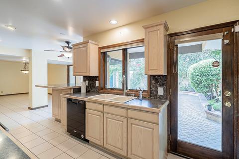 7027 N 10th Ave, Phoenix, AZ 85021 photo 23