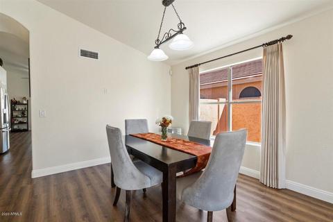 4714 E Jaeger Rd, Phoenix, AZ 85050 photo 4