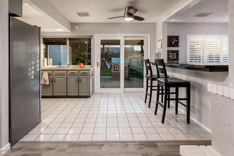 2619 E Sahuaro Dr, Phoenix, AZ 85028 photo 8