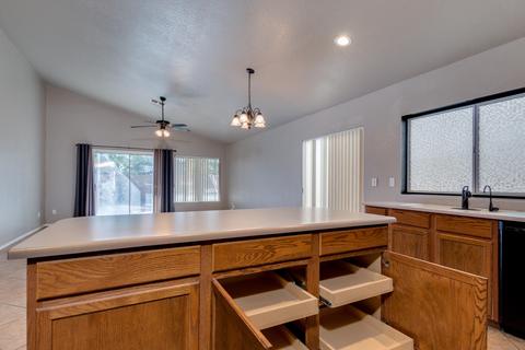 737 E Windsor Dr, Gilbert, AZ 85296 photo 10