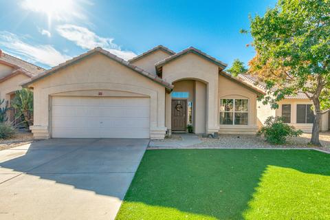 737 E Windsor Dr, Gilbert, AZ 85296 photo 1