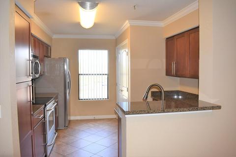 2025 E Campbell Ave #303, Phoenix, AZ 85016 photo 5
