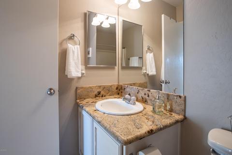 2563 E Del Rio Ct, Gilbert, AZ 85295 photo 35