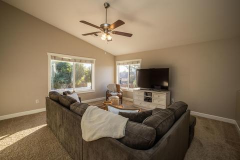 2563 E Del Rio Ct, Gilbert, AZ 85295 photo 24