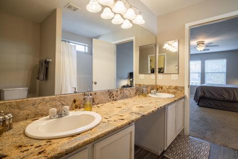 2563 E Del Rio Ct, Gilbert, AZ 85295 photo 30