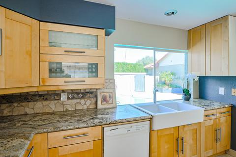 1605 E Windjammer Way, Tempe, AZ 85283 photo 9