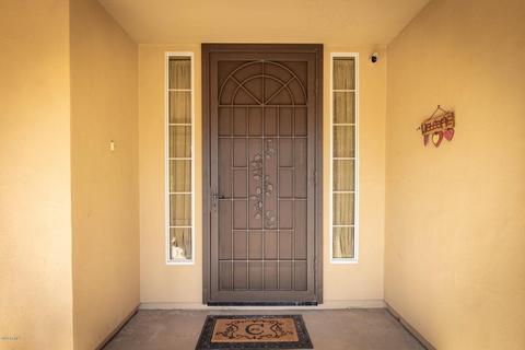 2976 E Robin Ln, Gilbert, AZ 85296 photo 5