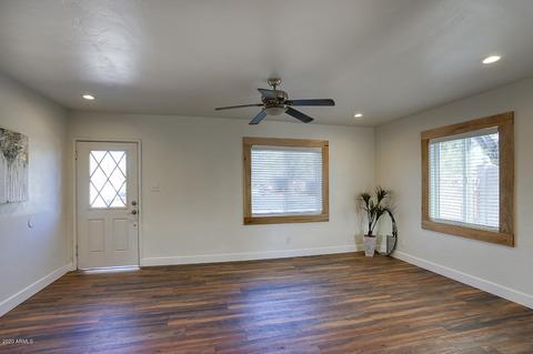 329 E Weldon Ave, Phoenix, AZ 85012 photo 5