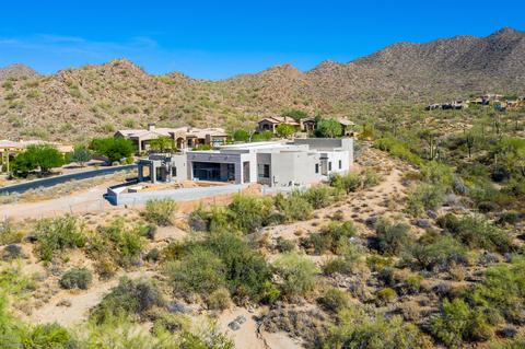8035 E Copper Canyon Cir, Mesa, AZ 85207 photo 1