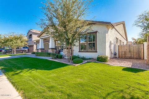 4215 E Comstock Dr, Gilbert, AZ 85296 photo 4
