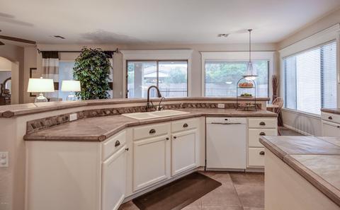 4031 E Patrick Ct, Gilbert, AZ 85295 photo 6
