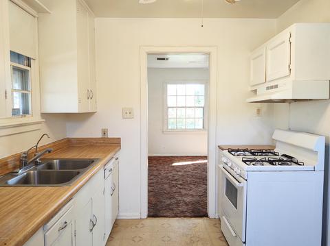 28 Hillside Ave, Bisbee, AZ 85603 photo 5