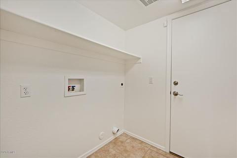 3905 E Wescott Dr, Phoenix, AZ 85050 photo 6