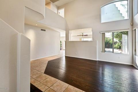 3905 E Wescott Dr, Phoenix, AZ 85050 photo 4