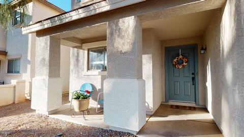 1090 E Lowell Ct, Gilbert, AZ 85295 photo 4