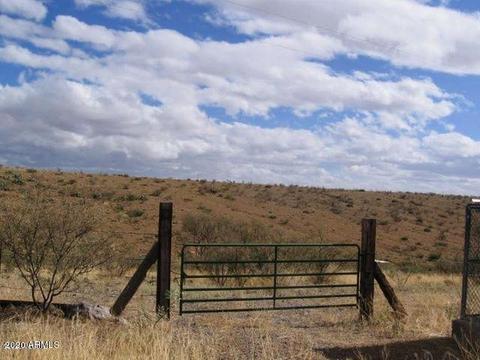 5771 S Timken Trl, Willcox, AZ 85643 photo 2