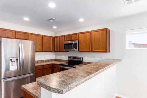 2729 E Phelps Rd, Phoenix, AZ 85032 photo 9