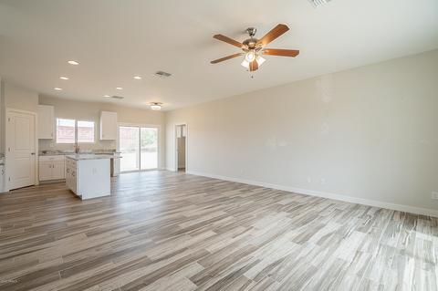 8136 E Inverness Ave, Mesa, AZ 85209 photo 2