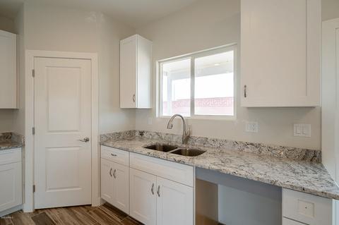 8136 E Inverness Ave, Mesa, AZ 85209 photo 12