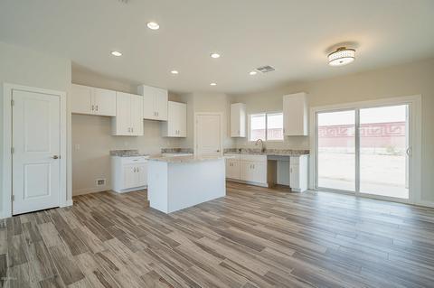 8136 E Inverness Ave, Mesa, AZ 85209 photo 5