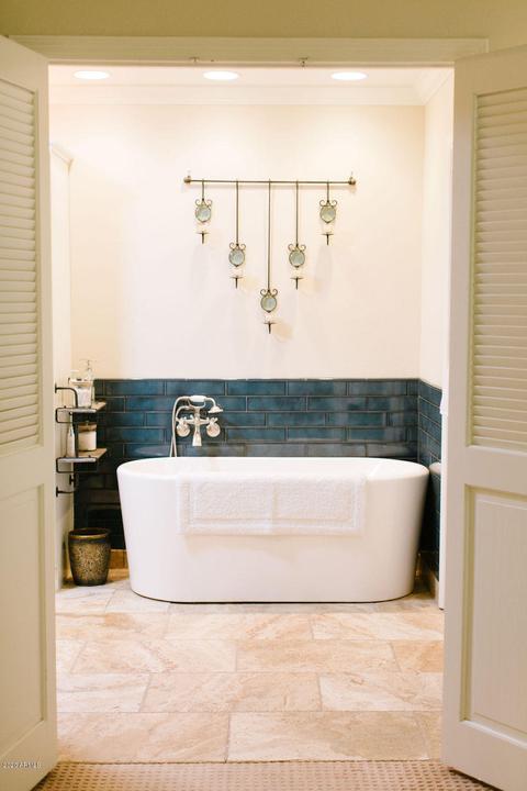 4537 E Via Los Caballos --, Phoenix, AZ 85028 photo 13