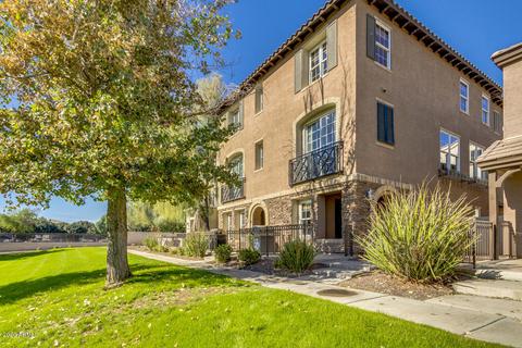 1635 E Lowell Ave, Gilbert, AZ 85295 photo 1