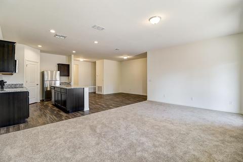 5923 E Helios Dr, Florence, AZ 85132 photo 6