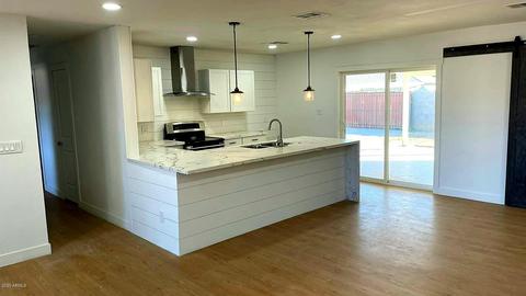 4033 W Cavalier Dr, Phoenix, AZ 85019 photo 8
